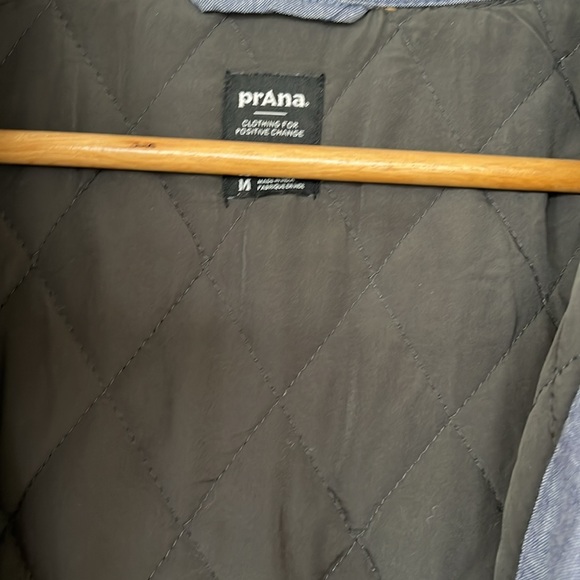 Plaid Button-Up Shirt Jacket (shacket) - Picture 4 of 8